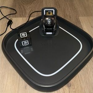 Anki Vector 1.0 Robot with Charging Base and Cube - Black